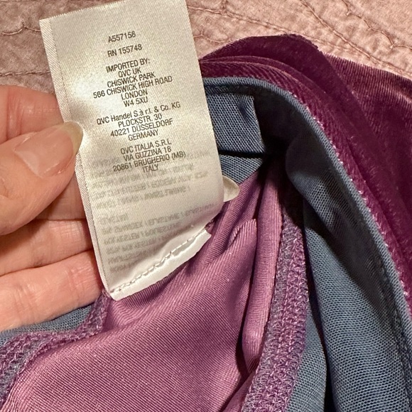 Women with Control Purple Velvet Leggings - XS - Picture 11 of 13